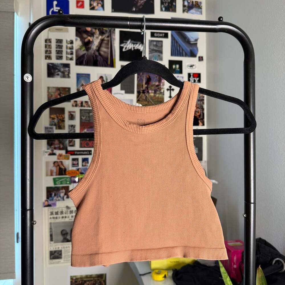 RSQ Ribbed Seamless Crop Tank Top Nude Pink